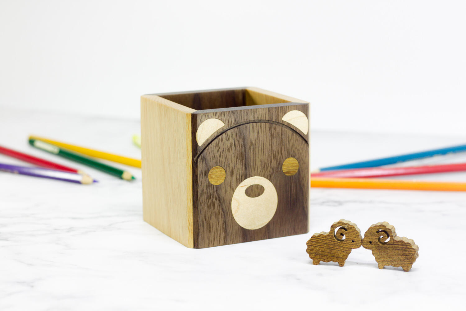 Bear Walnut Wood Pen Holder